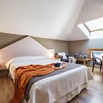 La Casa Del Patron 2*