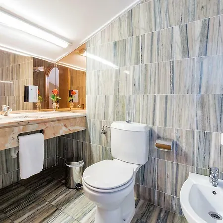 La Casa Del Patron 2*